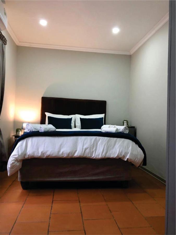 Beesdam Guesthouse Potchefstroom Exteriér fotografie